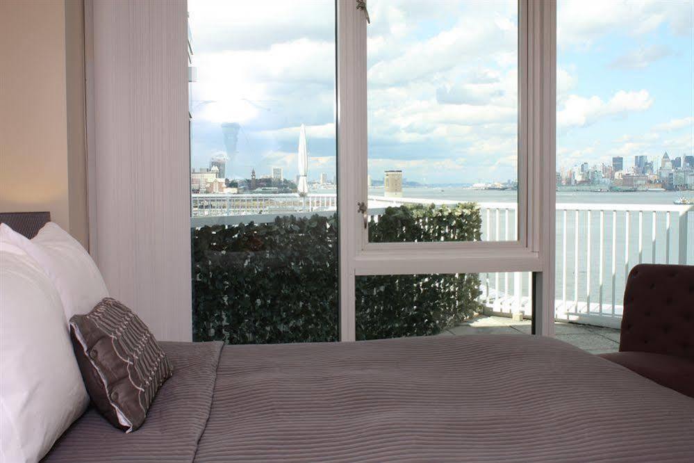 Dharma Home Suites Jc At Exchange Place Джерси-Сити Экстерьер фото