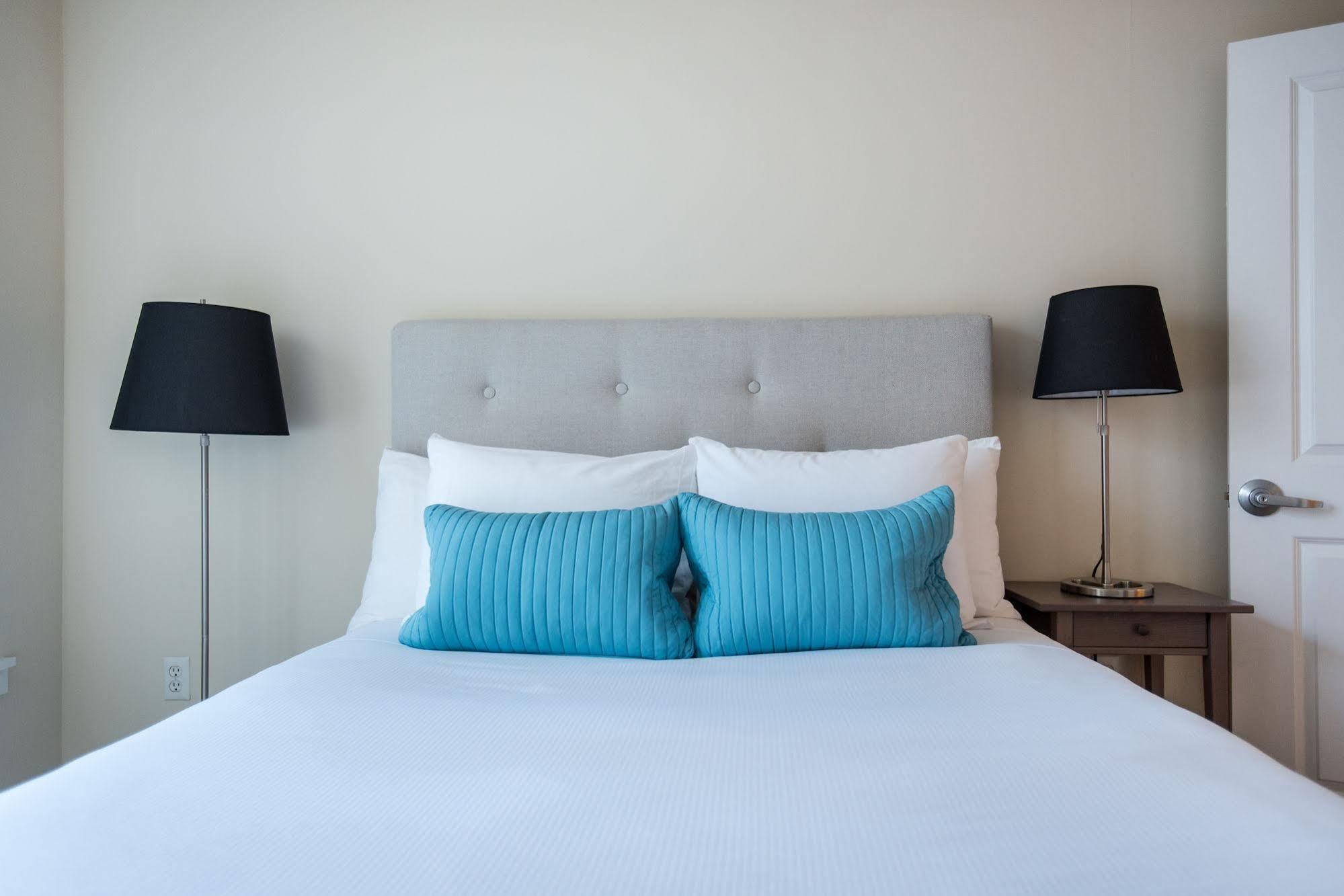 Dharma Home Suites Jc At Exchange Place Джерси-Сити Экстерьер фото