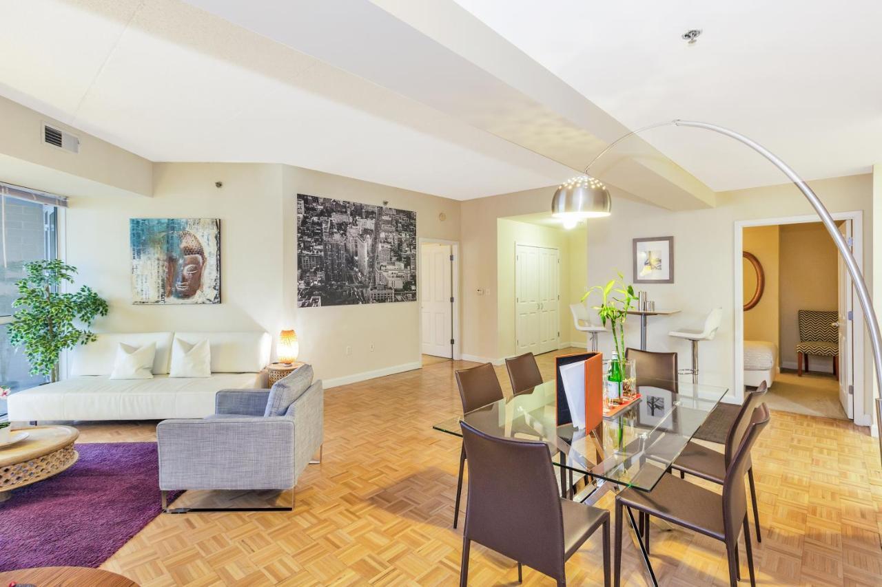 Dharma Home Suites Jc At Exchange Place Джерси-Сити Экстерьер фото